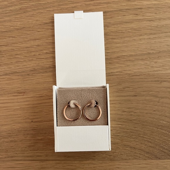 Vrai Solid Rose Gold Huggie Hoops - Picture 2 of 4